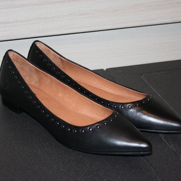 FRYE SIENNA MICRO STUD BALLET 7.5 Woman's Shoe NEW - Picture 5 of 8